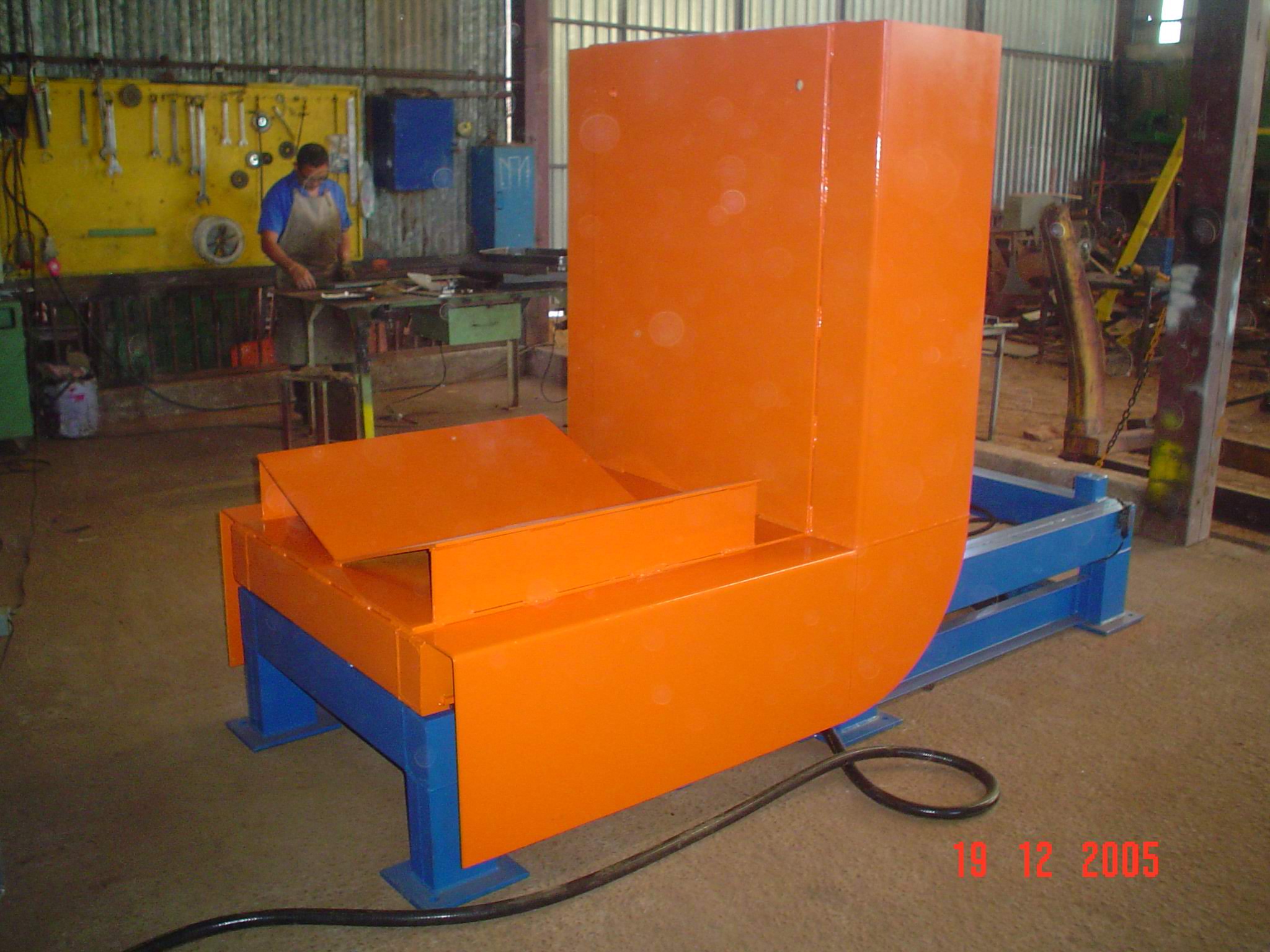 Tombador de bobinas 002.jpg